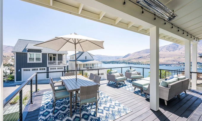 Chelan House | Welcome to Shore Beats Work at The Lookout at Lake Chelan