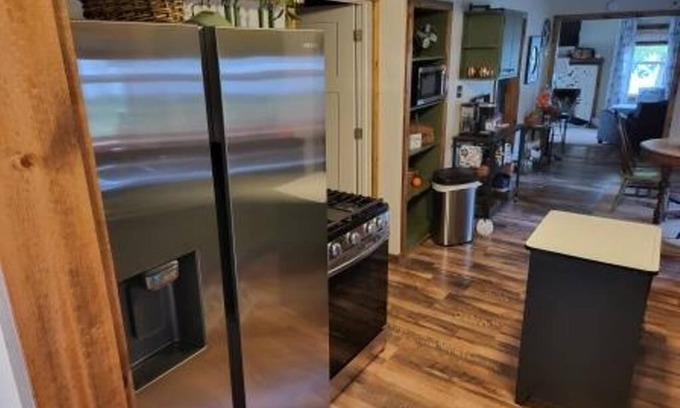 Mattoon House | Welcome to "Slice of Paradise"