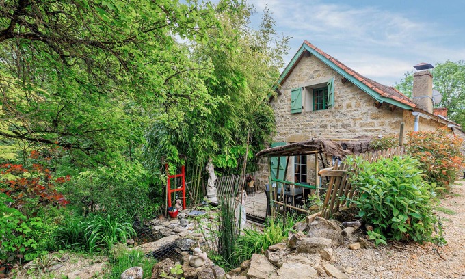 Ginals House | Welcome to this charming stone house with swimming pool.