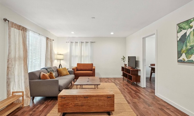 San Pablo House | Welcoming 3-bedroom house in Tara Hills