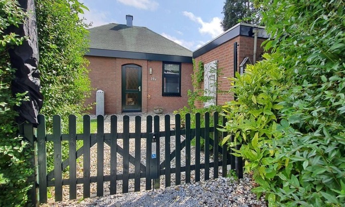 Herkingen House | Welcoming and private Holiday Home with garden on the island Goeree-Overflakkee