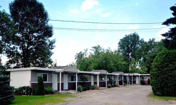 Shefford Apartment | Welcoming apartment with AC in charming Shefford