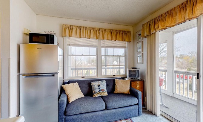 Wells Hotel | Wellington Manor 240