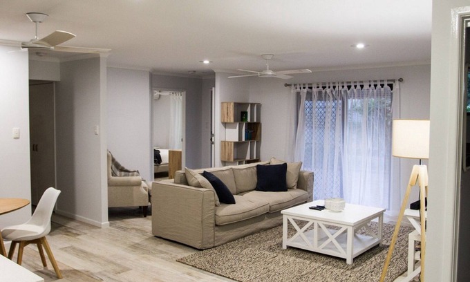 Shelly Beach House | Wellington Parade 15a, Shelly Beach, Caloundra