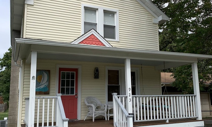 South Haven House | -Wendy's Cottage-