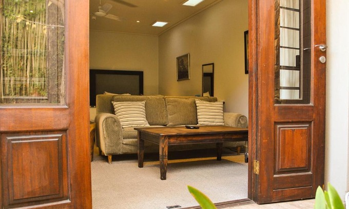 Green Point Apartment | Wessels House Studio