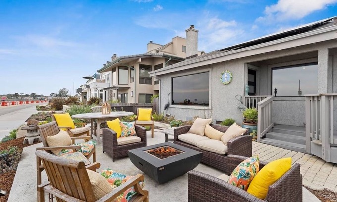 Westside Santa Cruz House | West Cliff Ohana Hale