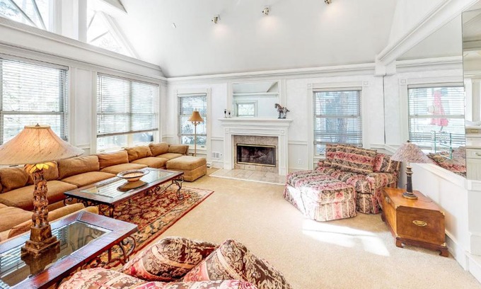 West End House | West End Splendor by Snowmass Vacations