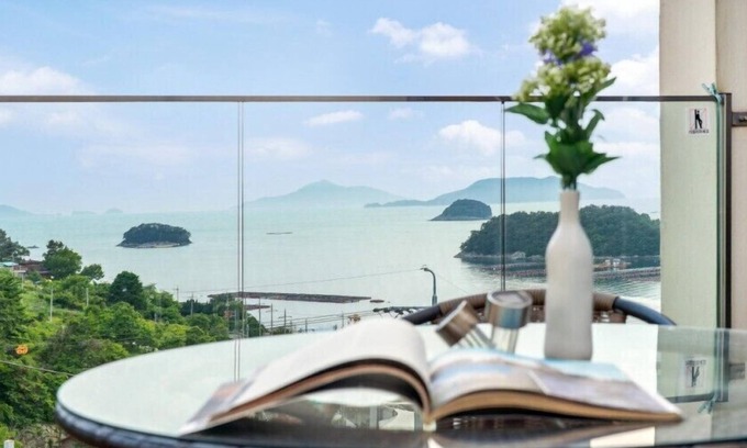 Sanyang-eup House | west side