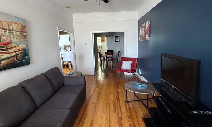 Waterford Valley Apartment | Westmount Manor Executive 2 Bedroom Apartment, Westmount Manor Unit 2