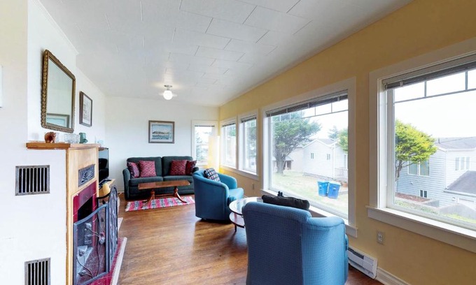 Depoe Bay House | Whale - Watcher's Perch