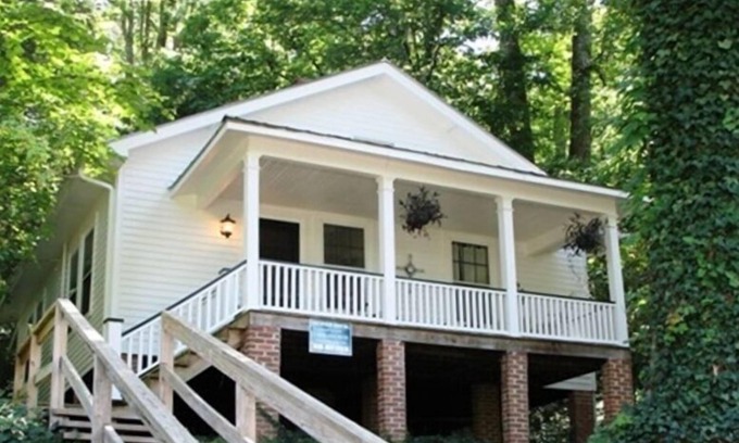 Saluda House | What's summer without getting wet? Do it at Lake Summit!