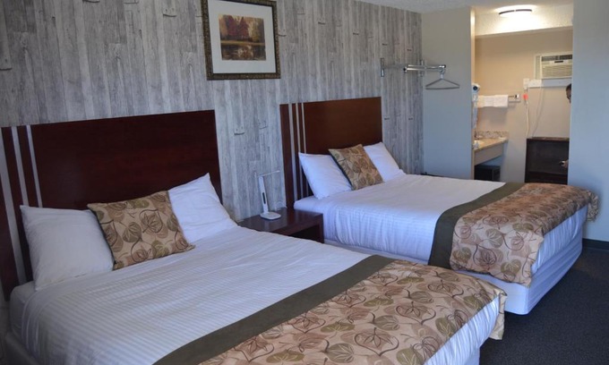 Assiniboia Hotel | Wheel Inn Motel