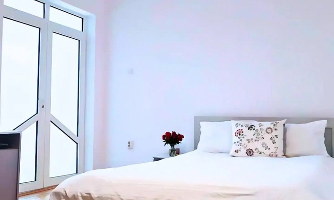 Brasov House | Where Wi-Fi Speed Beats the Rent, With monthly discounts.nn