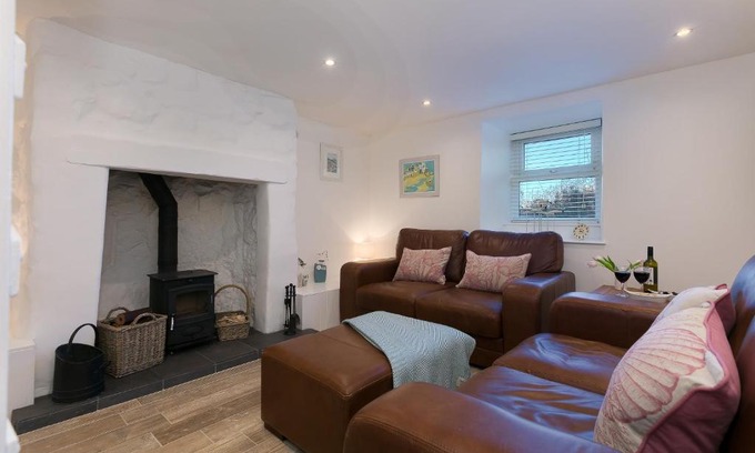 St Ives House | Whistler's Rest