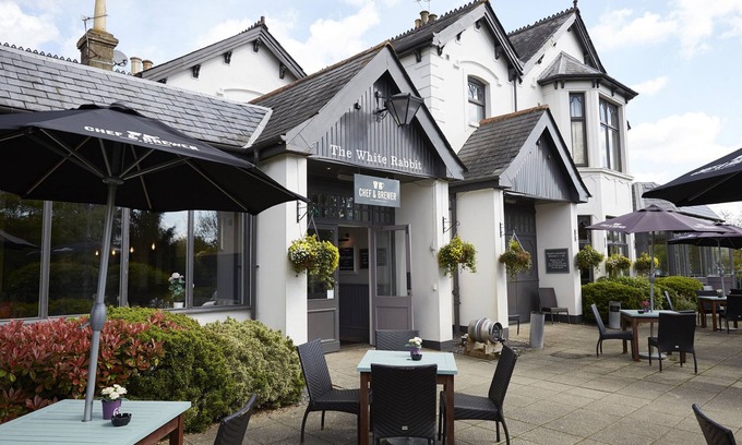 New Forest District Hotel | White Rabbit Hotel by Greene King Inns