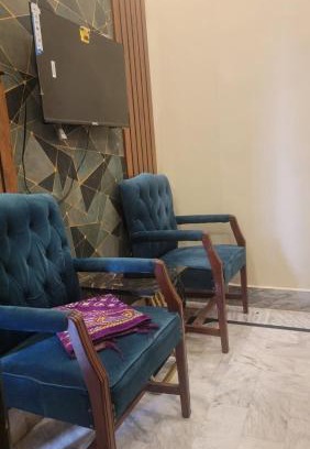 Loralai District Hotel | White Rose Guest House Karachi
