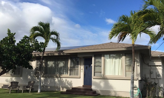 Kekaha House | White Sand Beaches on the Sunny Westside of Kauai.