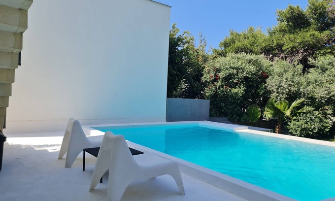 Torre Colonna-sperone Villa | Whole Modern Villa With Pool And Near The Sea