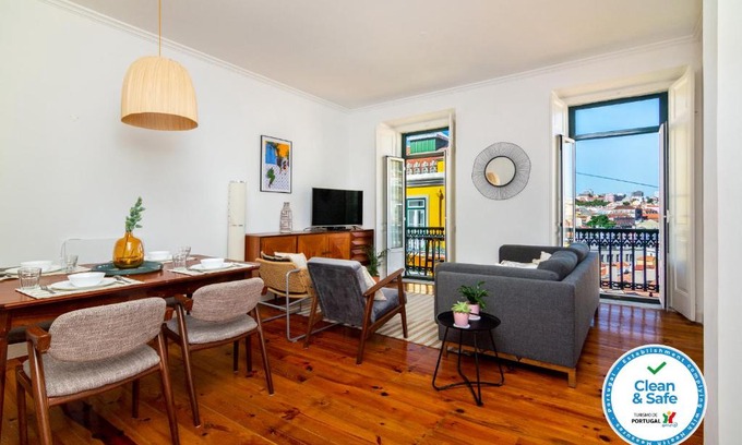 Socorro Apartment | WHome | Mouraria Deluxe Apartment