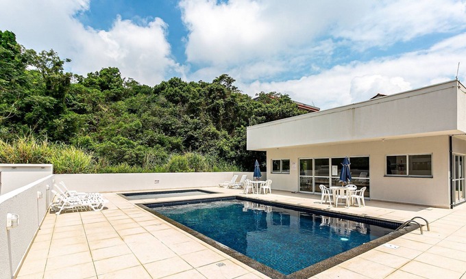 Ingleses Sul Apartment | WI-FI 240MB | 150m from the Beach | Pool #IA07D