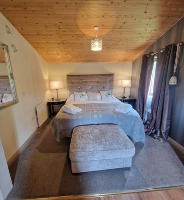 Storwood Villa | Wild Oats Lodge 19, Yellowtop Country Park