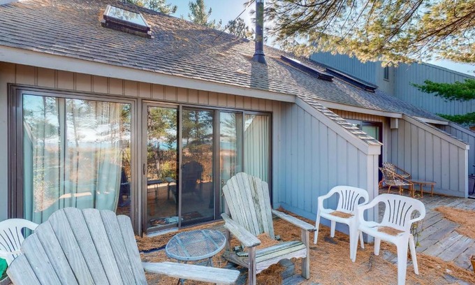 Glen Arbor House | Wilderness 12