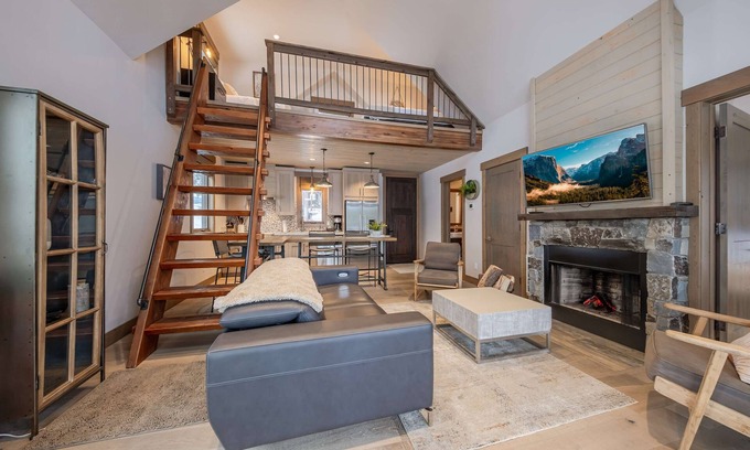 Eureka House | Wilderness Club Cottage on 18th Green