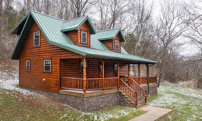 Elizaville House | Wildlife Cabin Sleeps 6