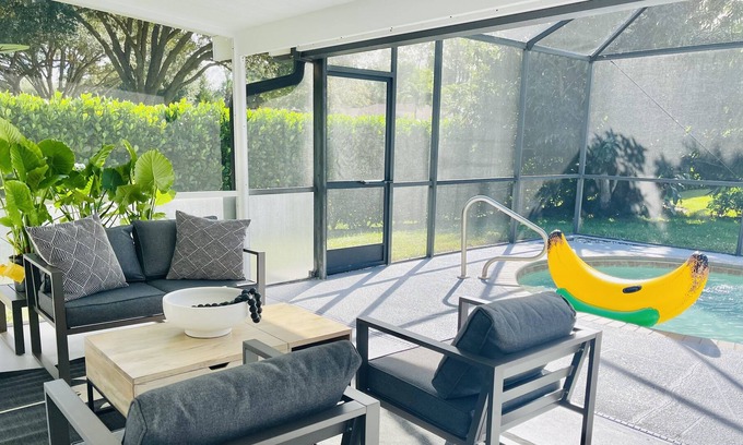 Willoughby Acres House | Willow Pool Home - 3 Bedroom 2 Bath