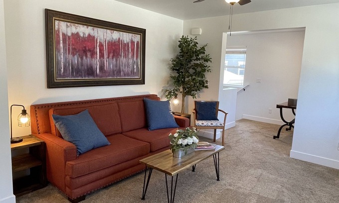 Flagstaff House | Windtree Hideaway! Trees, hiking, minutes downtown