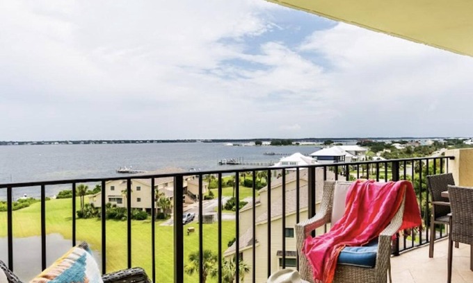 Villa Sabine Condo | WINTER RATES AND SUNSETS are the best! Live at the beach for 600 per week!