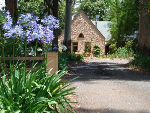 North Tamborine Cabin | Witches Falls Cottages