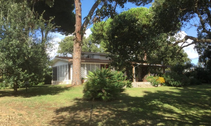 Sabaudia Villa | Wonderful villa with park between sea and lake