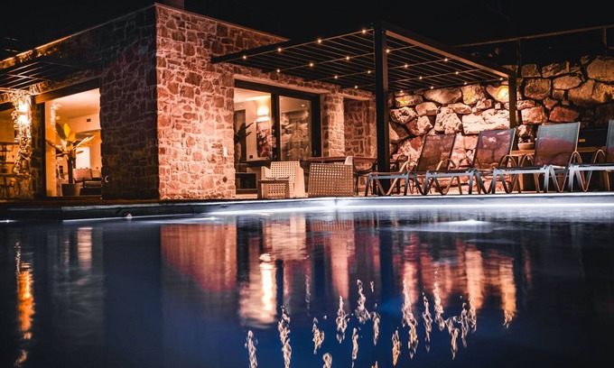 Passignano sul Trasimeno Villa | Wonderful private villa with A/C, WIFI, private pool, TV, patio, panoramic view and parking