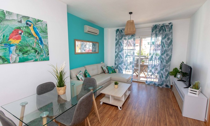 Malaga Apartment | Wonderful apartment by the sea in pedregalejo