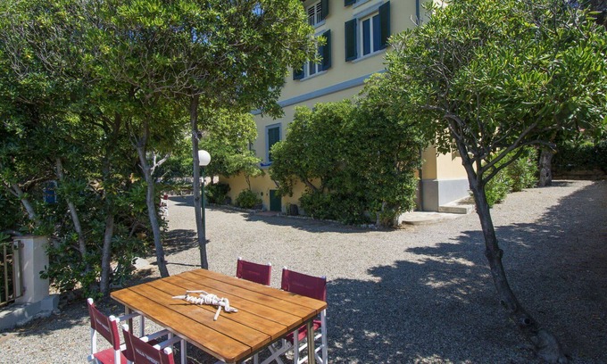 San Piero a Grado Villa | Wonderful private villa for 9 people with WIFI, TV, patio and pets allowed