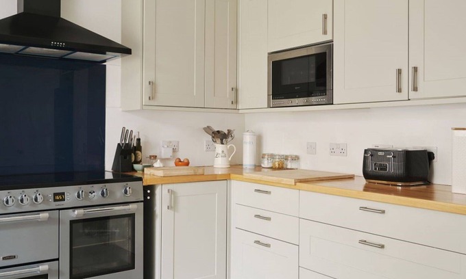 Digg House | Wonderful private villa for 4 guests with WIFI, TV, pets allowed and panoramic view