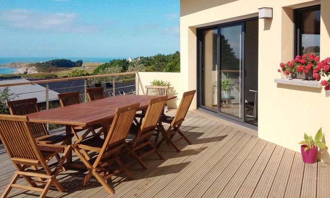 Plouarzel House | Wonderful private villa for 6 people with WIFI, TV, terrace and pets allowed