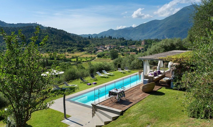 Camaiore Villa | Wonderful private villa with private pool, sauna, WIFI, hot tub, A/C, TV, patio, close to Viareggio