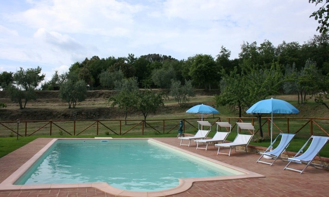 Sinalunga Villa | Wonderful private villa for 4 guests with A/C, private pool, WIFI, TV and parking