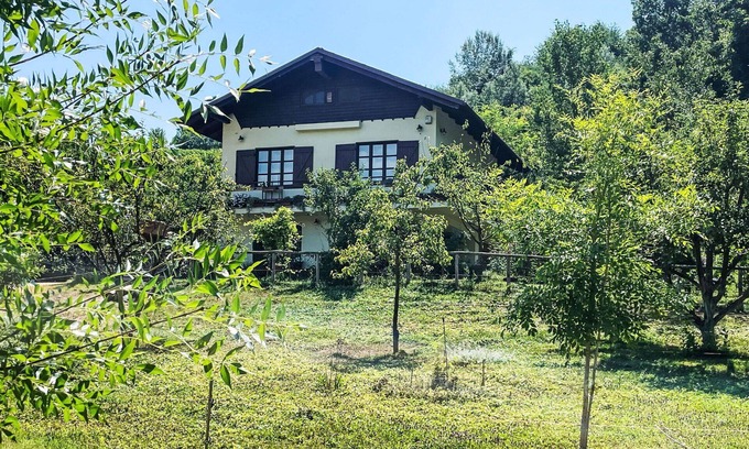 Asti House | Wonderful private villa for 6 people with A/C, WIFI, TV and terrace