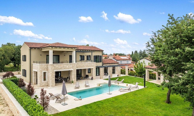 Matohanci House | Wonderful private villa for 8 guests with A/C, private pool, WIFI, TV and terrace