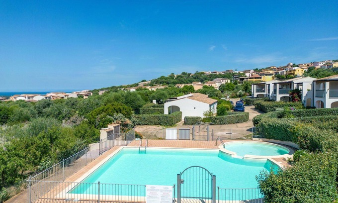 Badesi House | Wonderful private villa for 4 guests with pool, A/C, TV, terrace and pets allowed