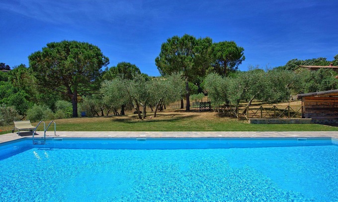 Le Piazze Villa | Wonderful private villa for 6 people with pool, WIFI, A/C and panoramic view