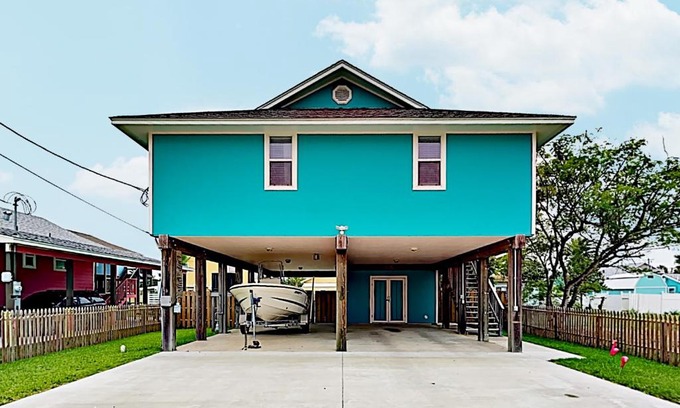 Rockport House | Wonderful SeaShell