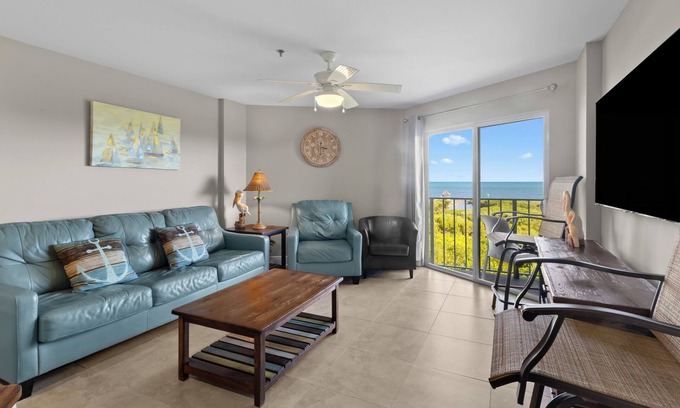 Tavernier Apartment | Wonderful Stay! 4 Spacious Suites, Outdoor Pool, Full Kitchen, Private Beach!