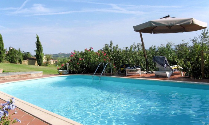 Grazzano Badoglio House | Wonderful villa for 4 guests with pool, WIFI, A/C, TV, terrace and parking