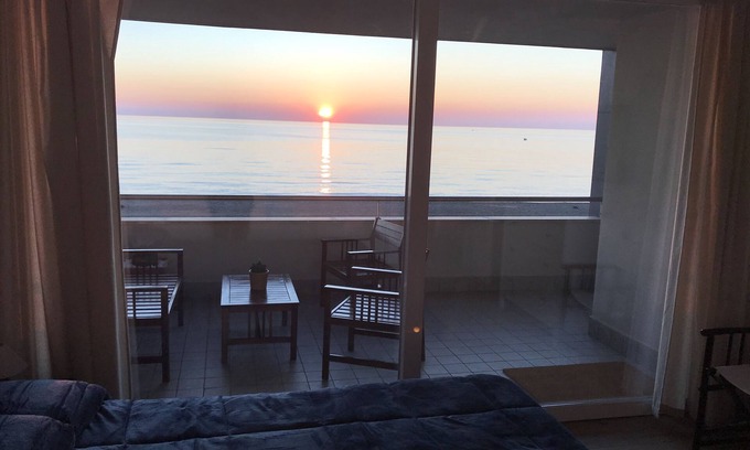 Torvaianica Villa | WONDERFUL VILLA BY THE SEA IN ROME