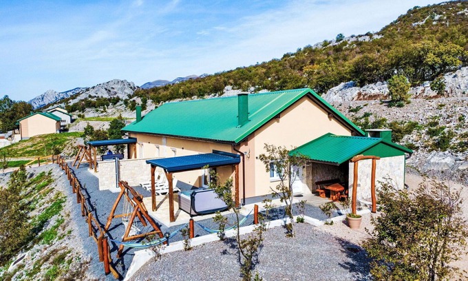 Karlobag House | Wonderful villa for 4 people with WIFI, A/C, terrace and parking